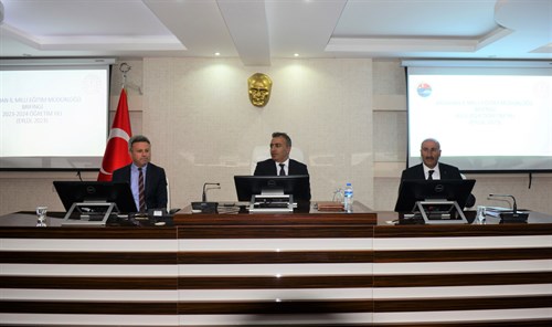 Valimiz Sn. Hayrettin Çiçek Başkanlığında, ‘Eğitim-Öğretime Hazırlık Değerlendirme ve Koordinasyon Toplantısı’ Gerçekleştirildi (07.09.2023)