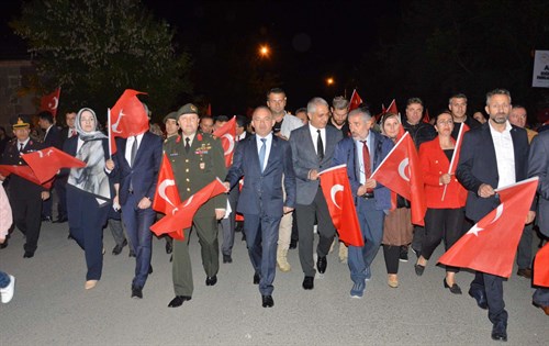 Ardahan’da 15 Temmuz Şehitlerini Anma, Demokrasi ve Milli Birlik Günü Programı Coşkuyla Gerçekleşti (15.07.2023)